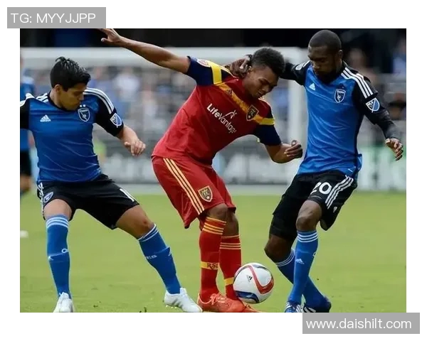 亚特兰大与休斯顿的精彩对决揭示足球战术与团队合作的魅力