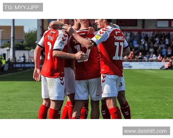 利勒斯与林茨的精彩对决揭示了足球战术的魅力与球队实力的较量 利勒斯与林茨的精彩对决揭示了足球战术的魅力与球队实力的较量